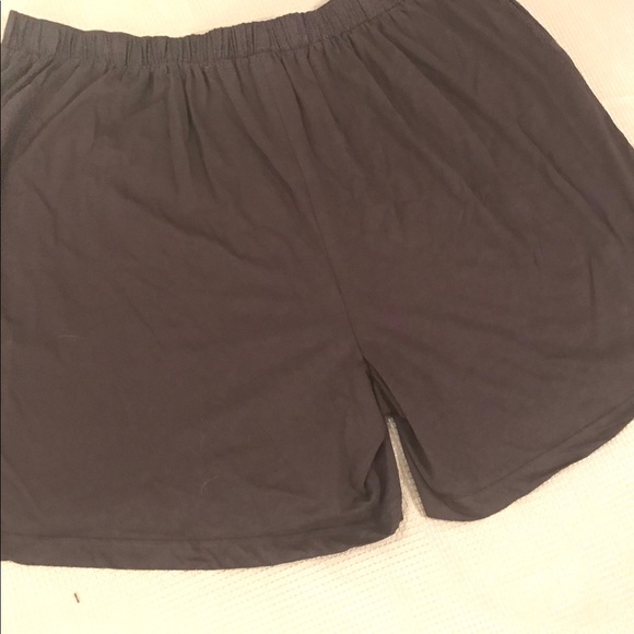 PLUS- Drawstring Shorts - Picture 4 of 7